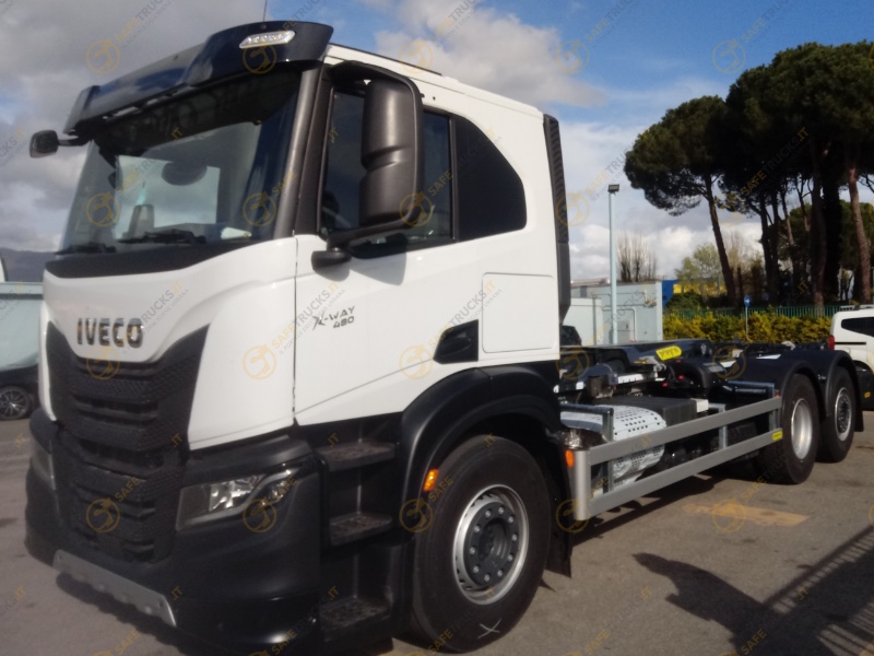 iveco lift x way new ready for delivery safetrucks sleeping cabin truck waste guimatrag